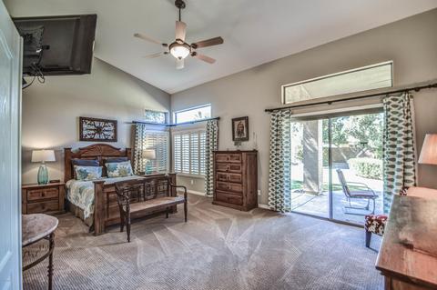568 E Constitution Dr, Gilbert, AZ 85296 photo 15