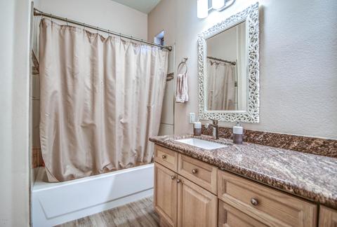 568 E Constitution Dr, Gilbert, AZ 85296 photo 29