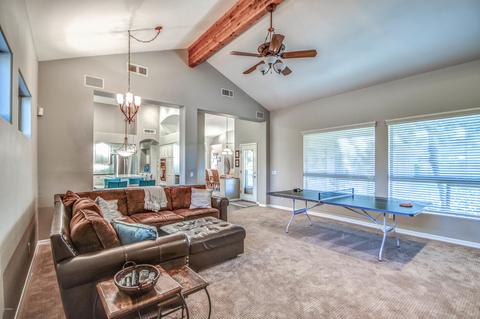 568 E Constitution Dr, Gilbert, AZ 85296 photo 13