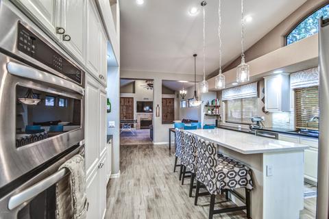 568 E Constitution Dr, Gilbert, AZ 85296 photo 6