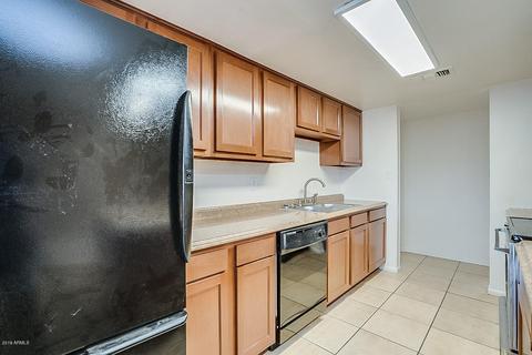 3205 E Claire Dr, Phoenix, AZ 85032 photo 3