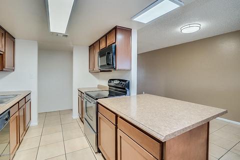 3205 E Claire Dr, Phoenix, AZ 85032 photo 1