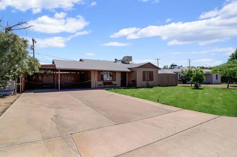 2207 E Monterey Way, Phoenix, AZ 85016 photo 2