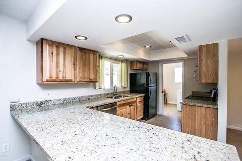 3201 E Corrine Dr, Phoenix, AZ 85032 photo 10