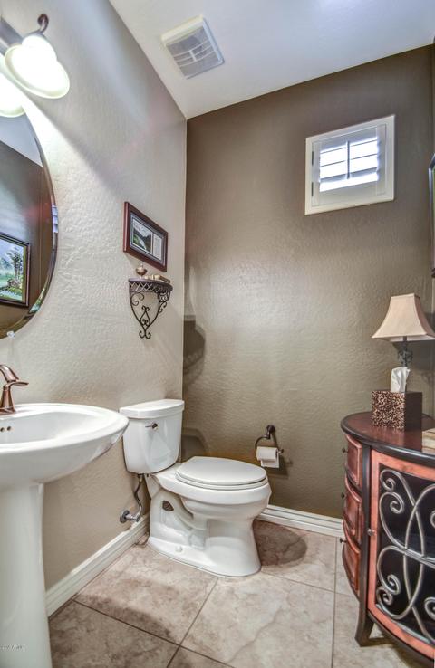4248 Expedition Way, Phoenix, AZ 85050 photo 33