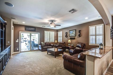 4248 Expedition Way, Phoenix, AZ 85050 photo 16