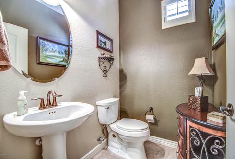 4248 Expedition Way, Phoenix, AZ 85050 photo 32