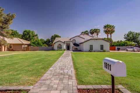 1811 E Bruce Ave, Gilbert, AZ 85234 photo 2