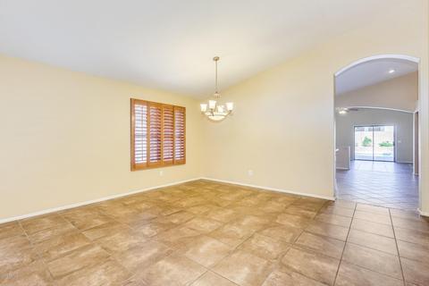 3407 W Patrick Ln, Phoenix, AZ 85027 photo 4