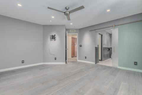 4228 E Sandia St, Phoenix, AZ 85044 photo 9