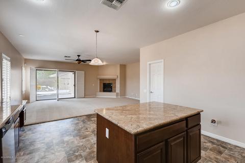 5215 W Hackamore Dr W, Phoenix, AZ 85083 photo 9