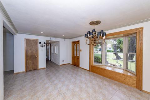4168 E Medlock Dr, Phoenix, AZ 85018 photo 8