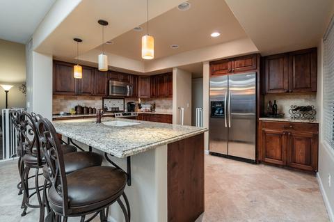 3926 E Kimberly Way, Phoenix, AZ 85050 photo 8