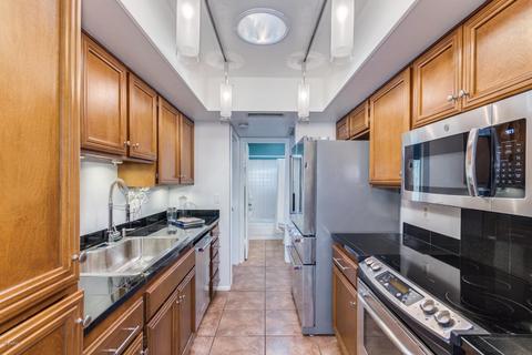 1018 E Villa Rita Dr, Phoenix, AZ 85022 photo 6