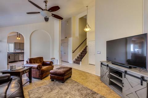101 S Tiago Dr, Gilbert, AZ 85233 photo 4