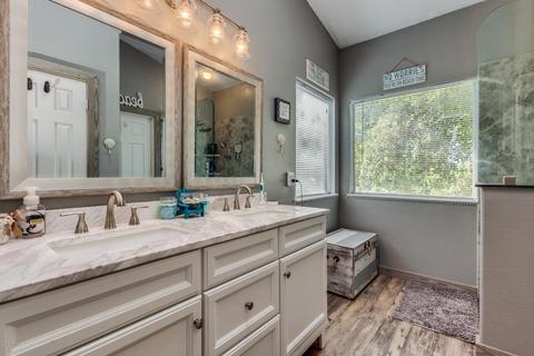 101 S Tiago Dr, Gilbert, AZ 85233 photo 14