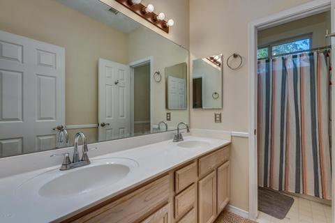 101 S Tiago Dr, Gilbert, AZ 85233 photo 16