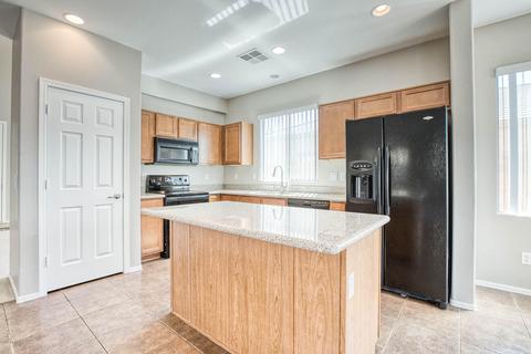 1424 E Arrowhead Trl, Gilbert, AZ 85297 photo 5