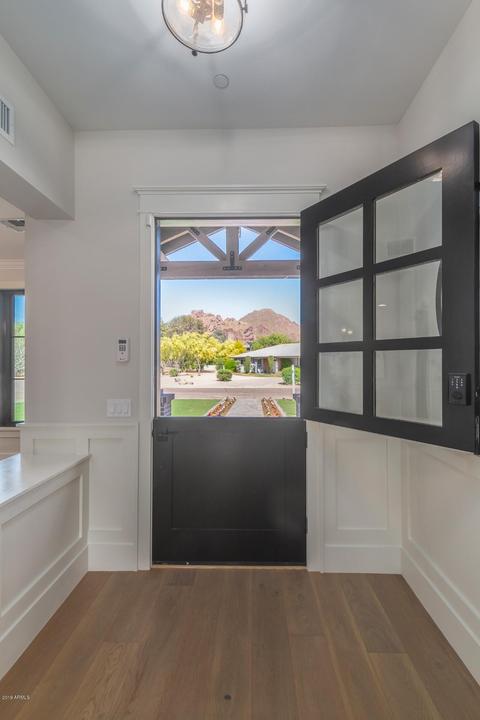 5402 N 42nd Pl, Phoenix, AZ 85018 photo 6