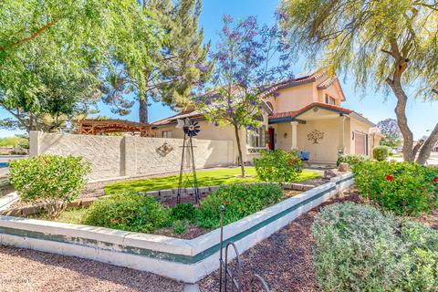 562 W Spur Ave, Gilbert, AZ 85233 photo 3