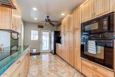 562 W Spur Ave, Gilbert, AZ 85233 photo 23