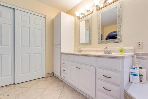 562 W Spur Ave, Gilbert, AZ 85233 photo 49