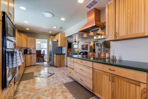562 W Spur Ave, Gilbert, AZ 85233 photo 21