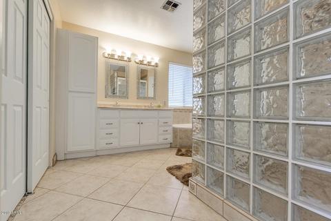 562 W Spur Ave, Gilbert, AZ 85233 photo 50