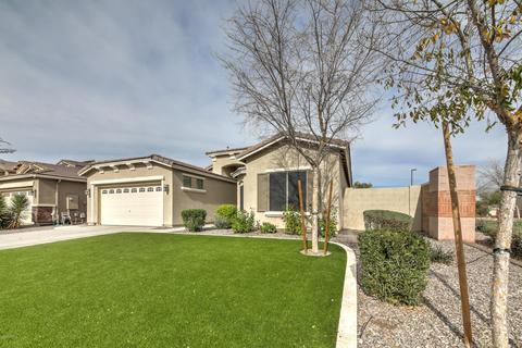 2852 E Santa Fe Ct, Gilbert, AZ 85297 photo 3