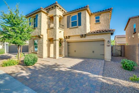 3107 E Franklin Ave, Gilbert, AZ 85295 photo 2