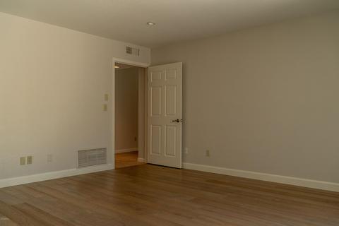 3102 E Rose Ln, Phoenix, AZ 85016 photo 8