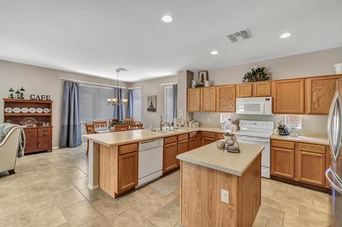 3653 E Flower St, Gilbert, AZ 85298 photo 7