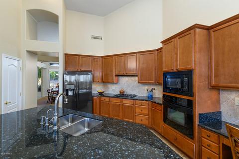 7655 E Torrey Point Cir, Mesa, AZ 85207 photo 15