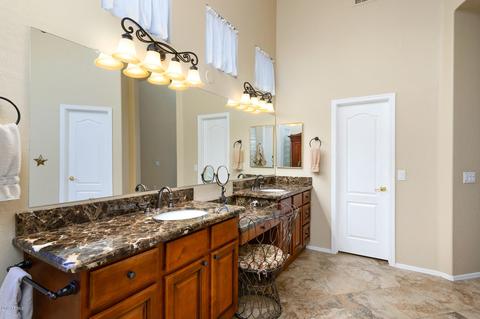 7655 E Torrey Point Cir, Mesa, AZ 85207 photo 20