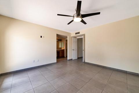 227 E Saint John Rd, Phoenix, AZ 85022 photo 12