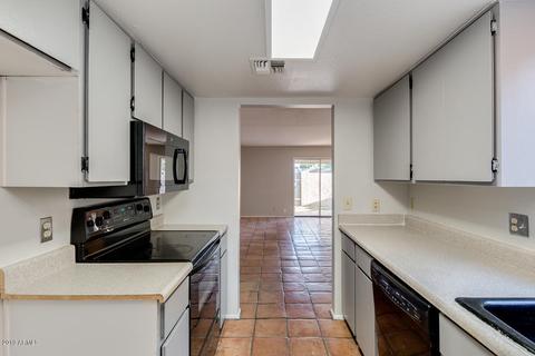 1113 E Cochise Dr, Phoenix, AZ 85020 photo 2