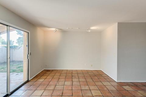1113 E Cochise Dr, Phoenix, AZ 85020 photo 3