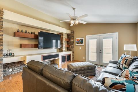 3825 E Irma Ln, Phoenix, AZ 85050 photo 10