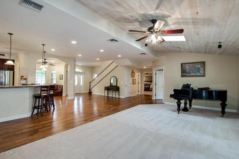 219 W Harmont Dr, Phoenix, AZ 85021 photo 6
