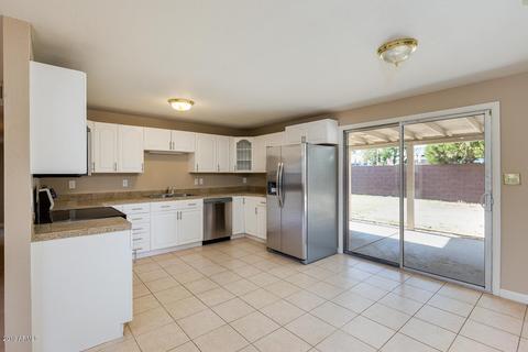 3752 E Gelding Dr, Phoenix, AZ 85032 photo 8