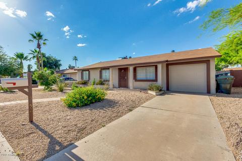 3752 E Gelding Dr, Phoenix, AZ 85032 photo 2