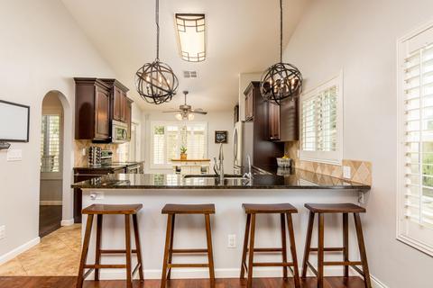 8002 E Colby St, Mesa, AZ 85207 photo 4