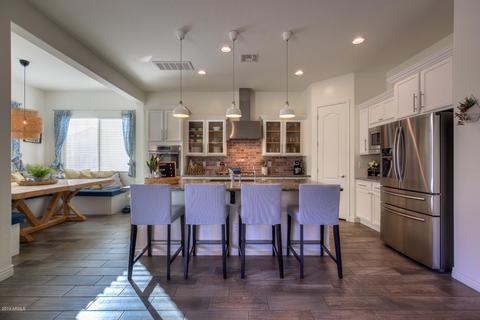 2455 E Tomahawk Dr, Gilbert, AZ 85298 photo 9