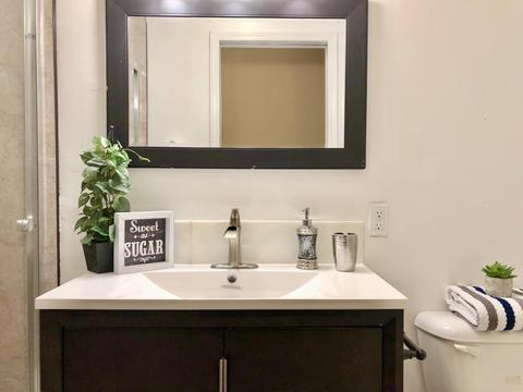 517 E Mitchell Dr, Phoenix, AZ 85012 photo 14