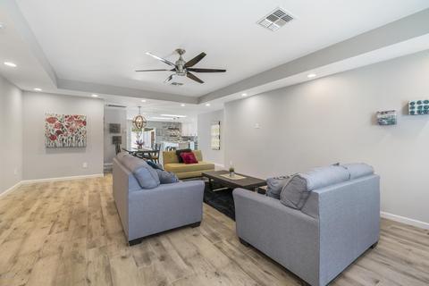 2940 E Avalon Dr, Phoenix, AZ 85016 photo 7