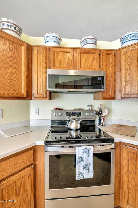3352 E Kelton Ln, Phoenix, AZ 85032 photo 10