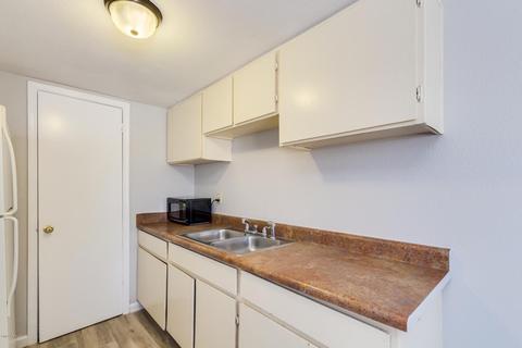 4622 E Southgate Ave, Phoenix, AZ 85040 photo 8