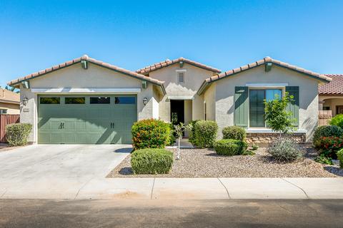 2748 E Rakestraw Ln, Gilbert, AZ 85298 photo 2