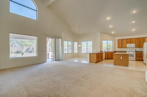 7427 S 25th Dr, Phoenix, AZ 85041 photo 9