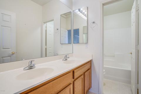 7427 S 25th Dr, Phoenix, AZ 85041 photo 35